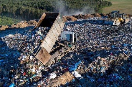 в россии почти закончились резервы мусорных полигонов